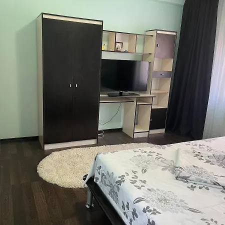 Privatunterkunft Casa Vio Parter *