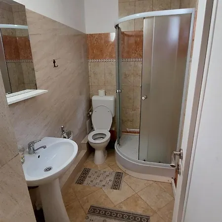 Privatunterkunft Casa Vio Parter